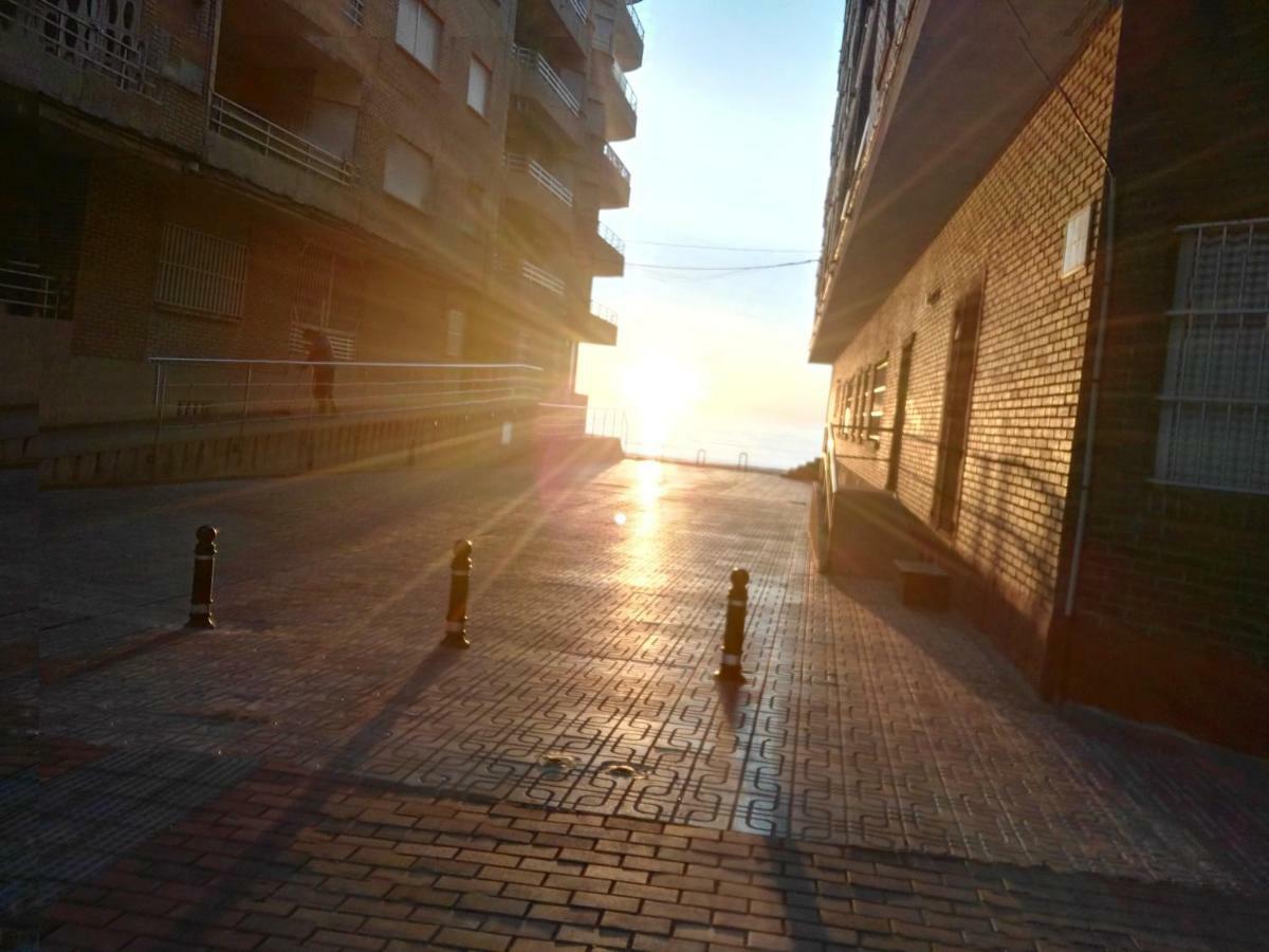 Apartment Sunrise La Mata  Luaran gambar